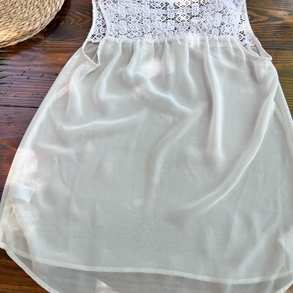 🌾Daniel Rainn Sheer Ivory Lace Yoke Crochet Top Size M - Picture 4 of 6
